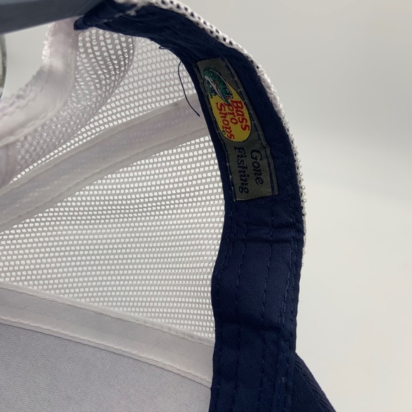 Bass Pro Shop American Flag Fishing Meshback Snapback in Navy/White - Picture 8 of 15